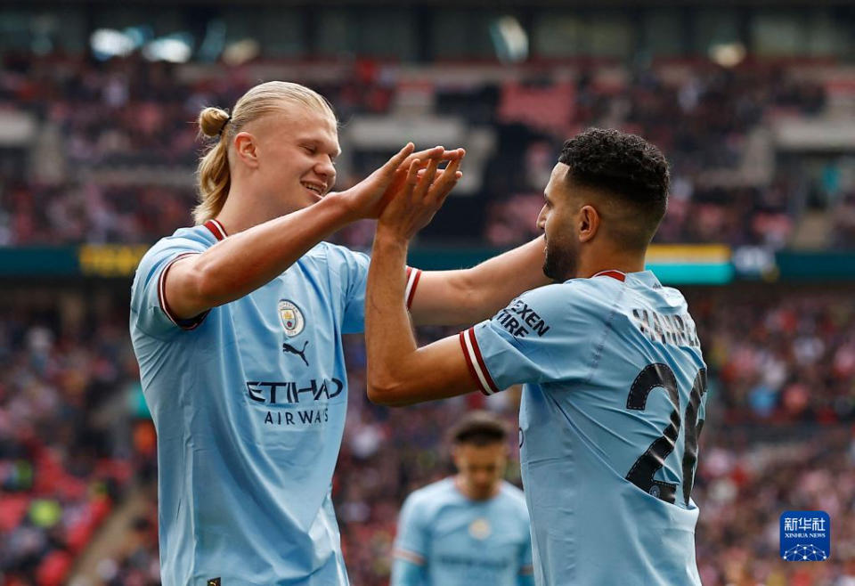 半场战报：美因茨0-1佛罗伦萨，佐姆破门