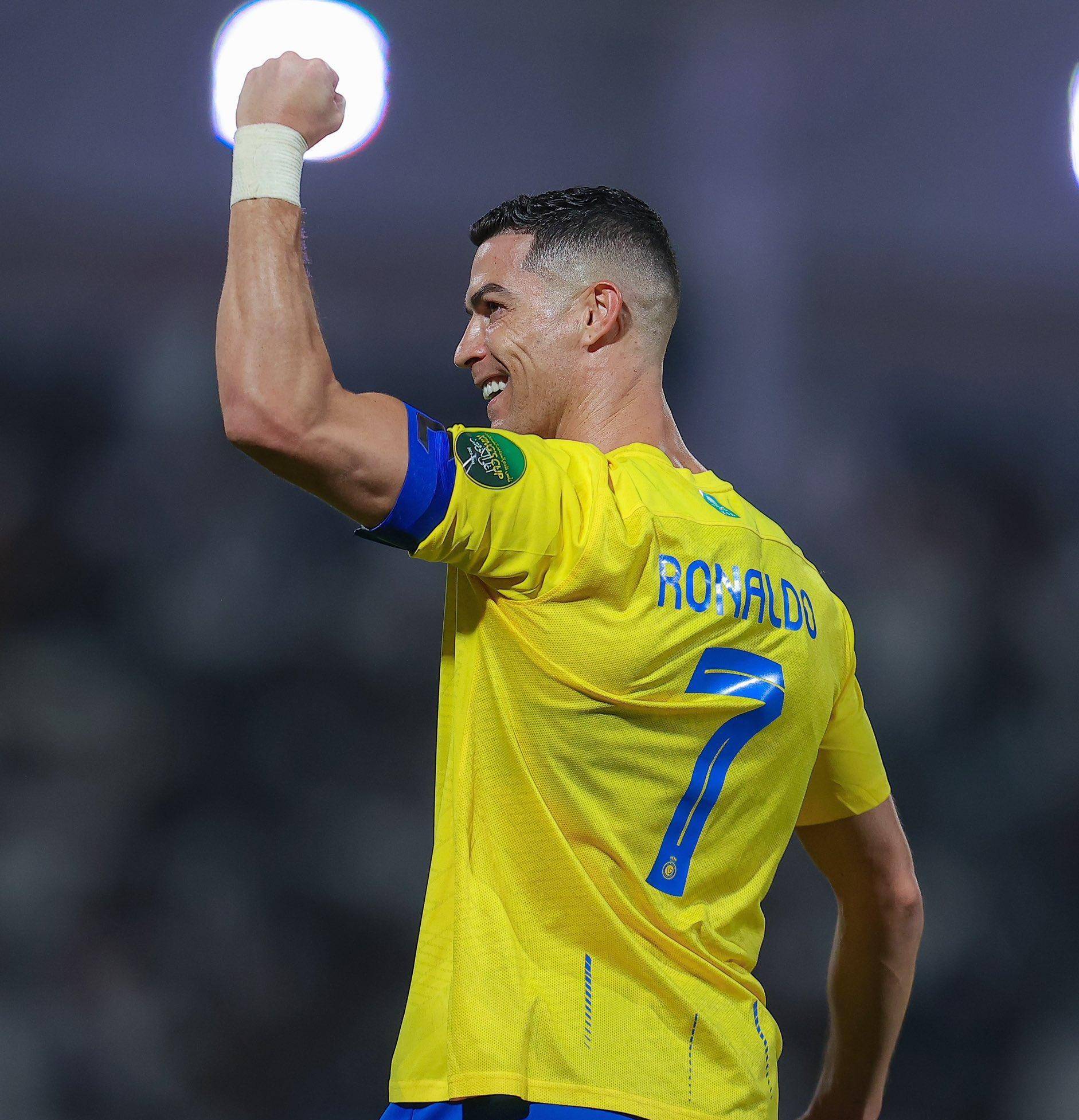 徐云龙谈国安亚冠小组出局：别再出去丢人现眼就行了