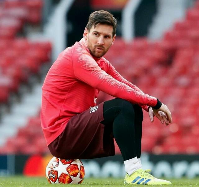 TA：皇马球星团队深度介入更衣室，阿隆索管理面临额外挑战