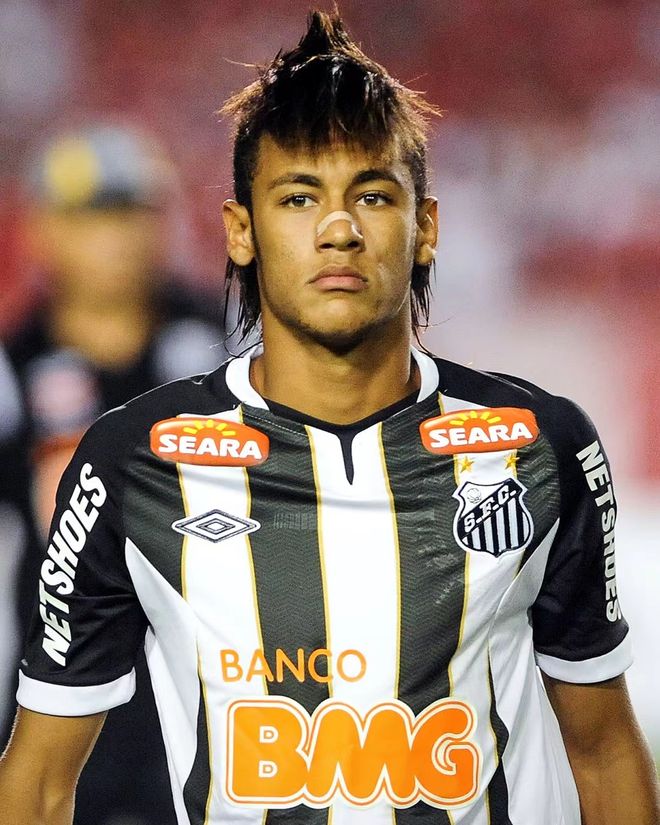 法尔克：拜仁计划明年夏天开启中国行，踢两场友谊赛