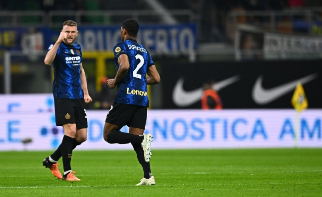 肖赧：现在炒掉米利西奇可能性小，热身赛输球不触发下课