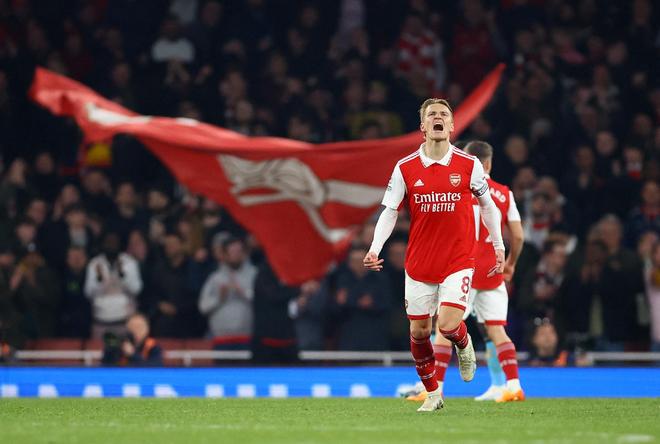 齐沃：我们不会怀疑劳塔罗的重要性，我和他每天都拥抱