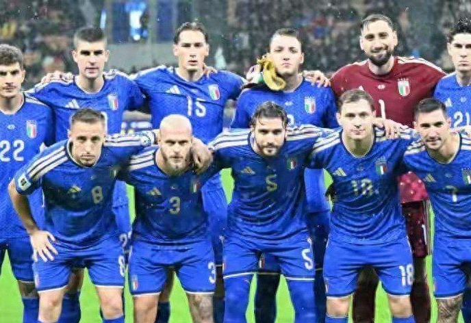 逆天倒勾！40岁C罗一飞冲天：队友对手都看傻了 梦回7年前那一晚